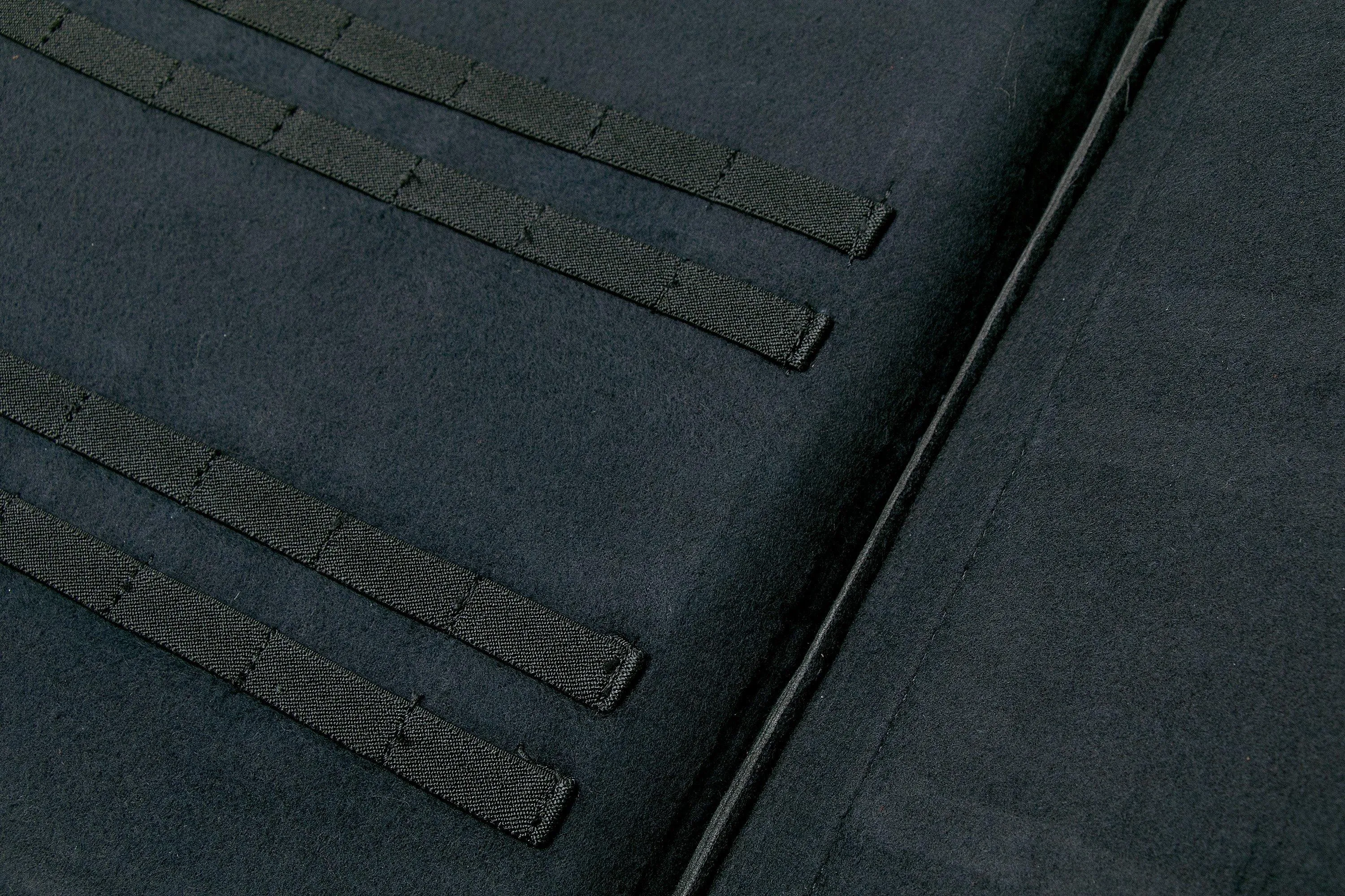 Case Medium Leather Knife Case 01075, pochette à couteaux